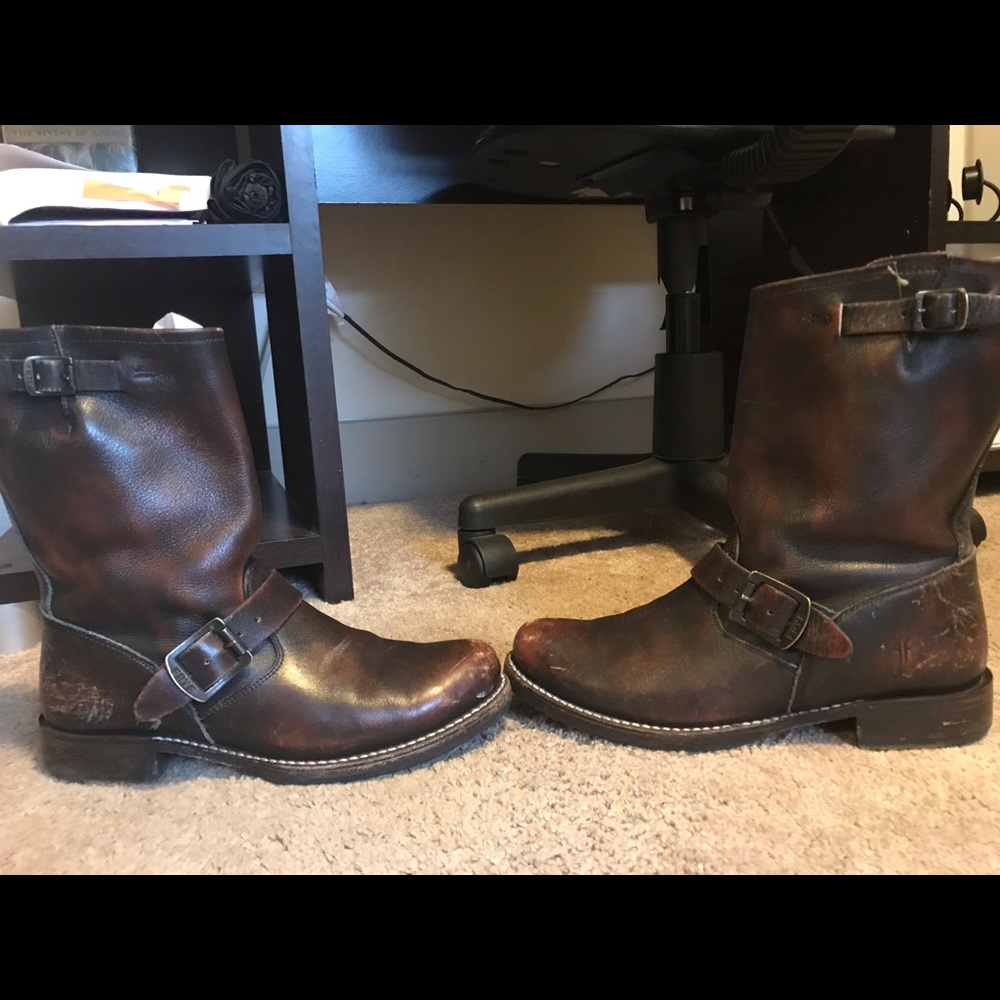 Veronica Short Frye Boots